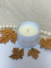 Load image into Gallery viewer, Apple Crisp 6 oz. Candle